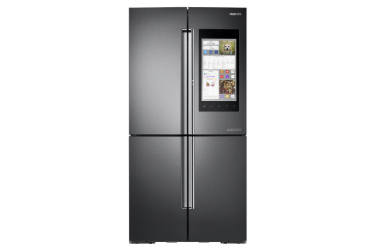 28일 삼성전자가 서울 논현동 쿤스트할레에서 '2017 삼성 셰프컬렉션 패밀리허브 익스피리언스데이'를 개최하고 제품 사용성에 관한 다양한 분야의 전문가들을 초청해 '셰프컬렉션 패밀리허브'의 혁신 기능 스토리를 소개했다.2017년 셰프컬렉션 패밀리허브 제품 <삼성전자 제공>